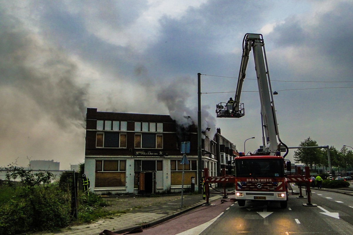 Merwedestraat brand 1-5-2014 091