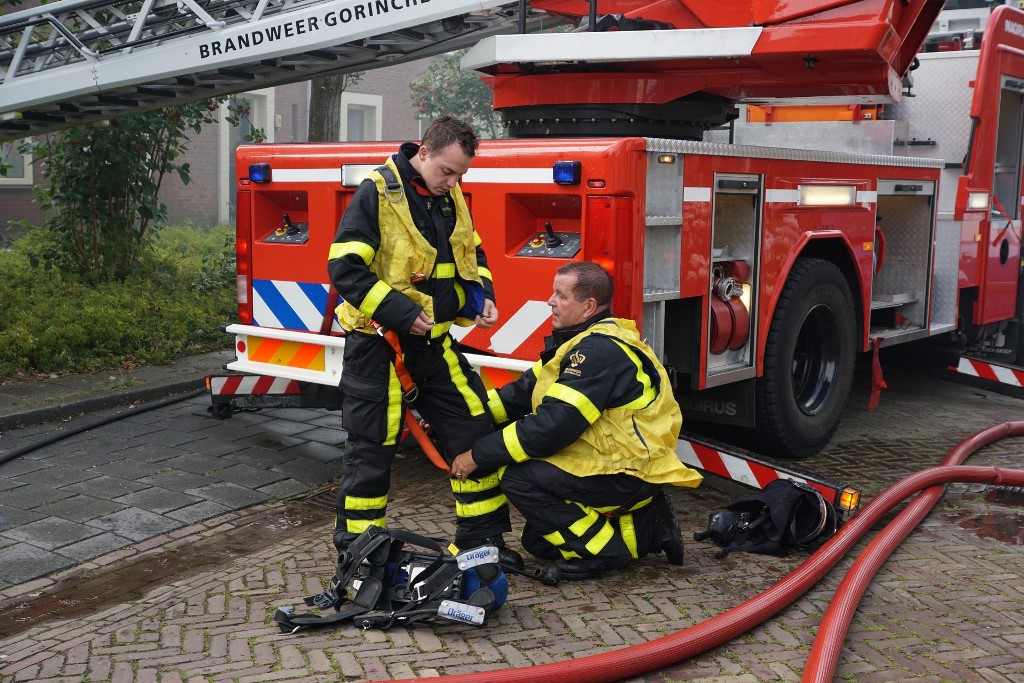 Zeer grote uitslaande brand woningen Prinses Irenestraat Gorinchem (19)