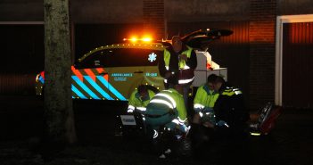Voetgangster ernstig gewond na aanrijding met auto