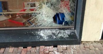 Getuigen gezocht na inbraak bij schoenenwinkel in Dordrecht