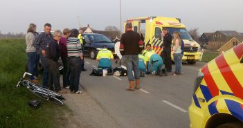 Wielrenner gereanimeerd na val op dijk in Nieuw-Lekkerland