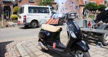Scooterrijder (17) lichtgewond bij val in Zwijndrecht