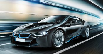 Snelle BMW gesnapt met 230 kilometer per uur op de N214