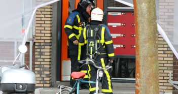 Brandweer doet onderzoek naar mogelijke brand Ruisdaelstraat Zwijndrecht