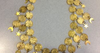 Eigenaar van in Zwijndrecht gevonden sieraden gezocht
