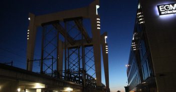 Politie verhoort verdachte van schennispleging rondom Stadsbrug