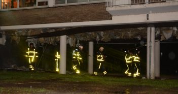 Explosie verwoest plafond van flatgebouw Dordrecht
