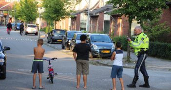 Jongen (4) komt in aanrijding met auto in Dordrecht