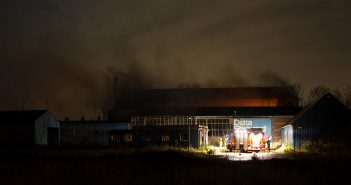 Brand in loods Rivierdijk Sliedrecht