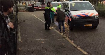 Mannen gaan elkaar te lijf na aanrijding in Dordrecht