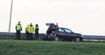 File op A27 na aanrijding in de spits
