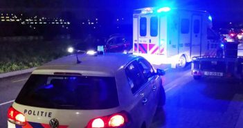 Jongen raakt gewond bij aanrijding op West Kinderdijk in Alblasserdam