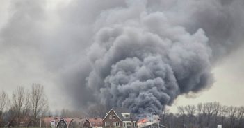 Grote brand bij manege in Gorinchem