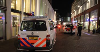 Politiehond helpt bij aanhouding agressieve winkeldief in AH Dordrecht