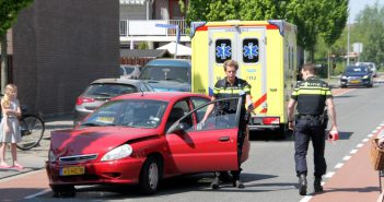Gewonde bij autobotsing op Rembrandtlaan in Alblasserdam