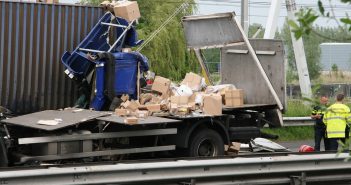Ernstig ongeval op de A15 bij Hardinxveld-Giessendam (video-update)