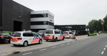 Gewapend tweetal overvalt bedrijf in Zwijndrecht