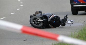 Scooterrijder gewond bij ongeval in Dordrecht