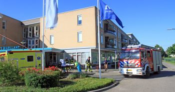 Brandweer rukt uit voor rokende gehaktstaaf in Lekkerlands verpleeghuis