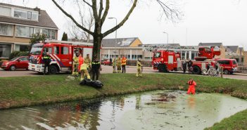 Onderzoek naar te water geraakte scooter in Zwijndrecht