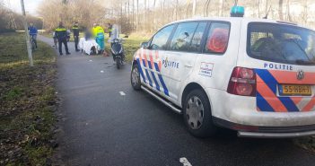 Scooterrijder gaat onderuit op Molenpad na uitwijkmanoeuvre