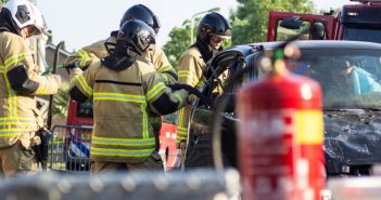 ‘Brandweer oefent in de wijk’ groot succes in Arkel en Hoogblokland