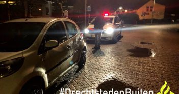Rijbewijsloze beschonken bestuurder aangehouden