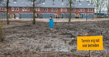 Jongetje vast in modder in Gorinchem