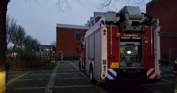 Veel rookontwikkeling bij brand in leegstaand pand in Dordrecht