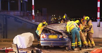 Dode en gewonden bij ernstig ongeval Stadsbrug Dordrecht