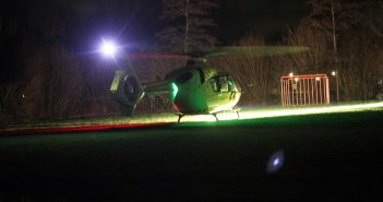 Traumahelikopter landt in Alblasserdam voor medisch noodgeval