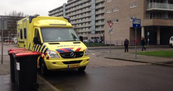 Man wil van flat springen in Papendrecht; agenten praten man om