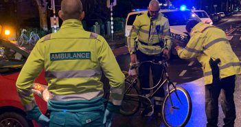 Fietsster aangereden door automobiliste in Dordrecht