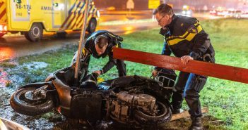 Scooterrijder wordt aangereden bij nieuwe carpoolplaats bij Oud-Alblas