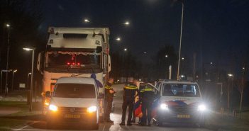 Politie houdt vrachtwagenchauffeur aan voor rijden onder invloed in Alblasserdam