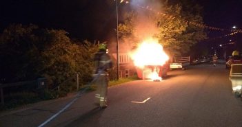 Flinke brand in bouwcontainer in Hardinxveld-Giessendam