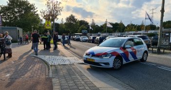 Scooterrijder lichtgewond bij botsing met auto in Nieuw-Lekkerland