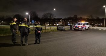 Automobilist vliegt uit de bocht op de Lindtsedijk in Zwijndrecht