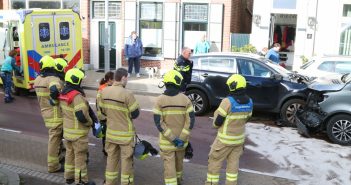 Vier auto’s betrokken bij ongeval op dijk in Alblasserdam