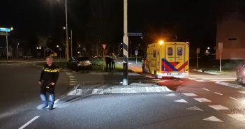 Tiener op elektrische step aangereden op rotonde Zwijndrecht