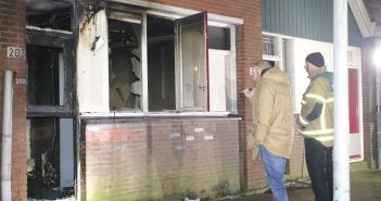 Poes dood na explosie bij woning in Papendrecht; zoektocht naar daders