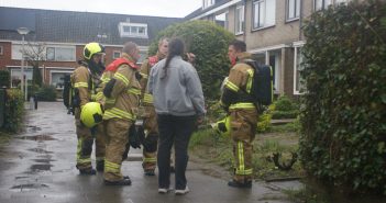 Brandweer op pad voor vreemde lucht in Alblasserdam