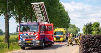 Gewonde bij brand in schuur aan Groeneweg in Hoogblokland