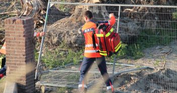 Traumahelikopter landt in ‘s-Gravendeel voor medische noodsituatie