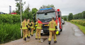 Hulpdiensten rukken uit voor ”auto te water” in Gorinchem