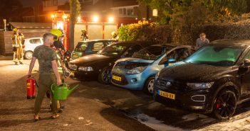 Brandstichters slaan opnieuw ‘s nachts toe in Alblasserdam; onrust in buurt