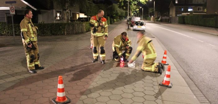 Groot onderzoek in Ambacht om gasachtige lucht; diverse straten afgezet
