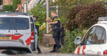 Politie helpt bij verhuizing na ruzie in Alblasserdam