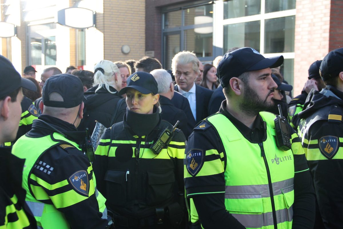 Veel politie op de been voor bezoek Geert Wilders aan Papendrecht