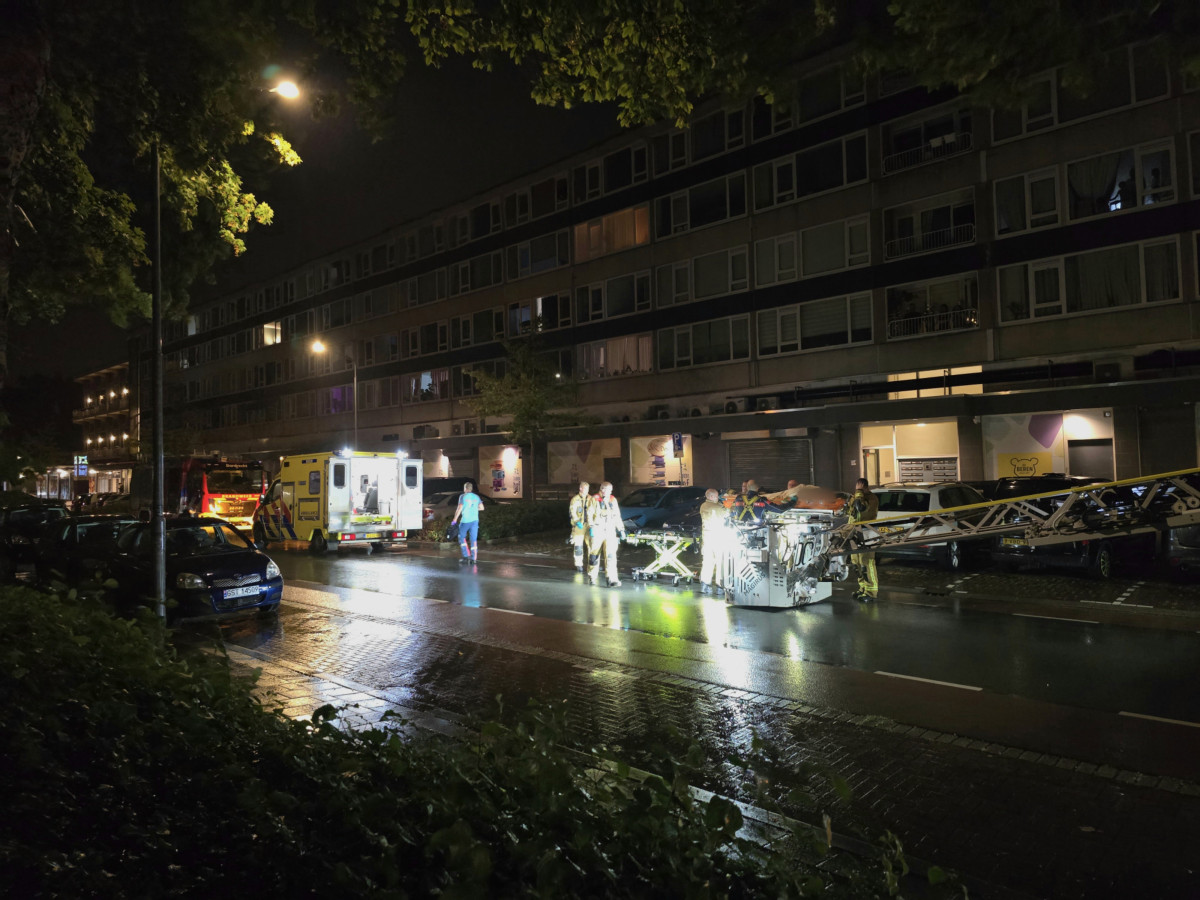 MMT en brandweer assisteren ambulancedienst in Dordrecht